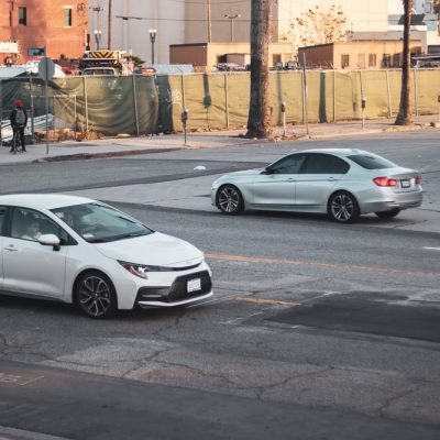 Albuquerque, NM – Injury Crash Involving Four Vehicles on I-40 Westbound
